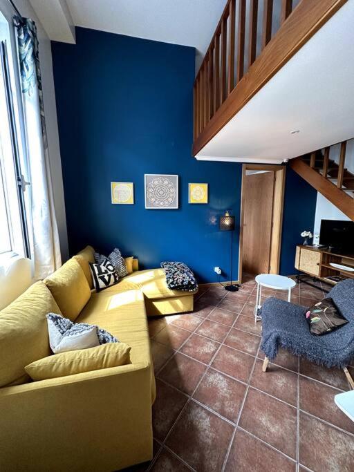 Apartamento Das Fontes フルナス エクステリア 写真