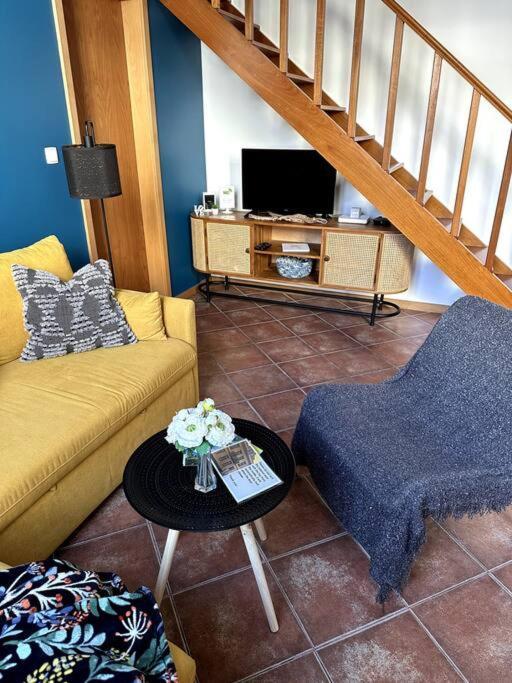 Apartamento Das Fontes フルナス エクステリア 写真