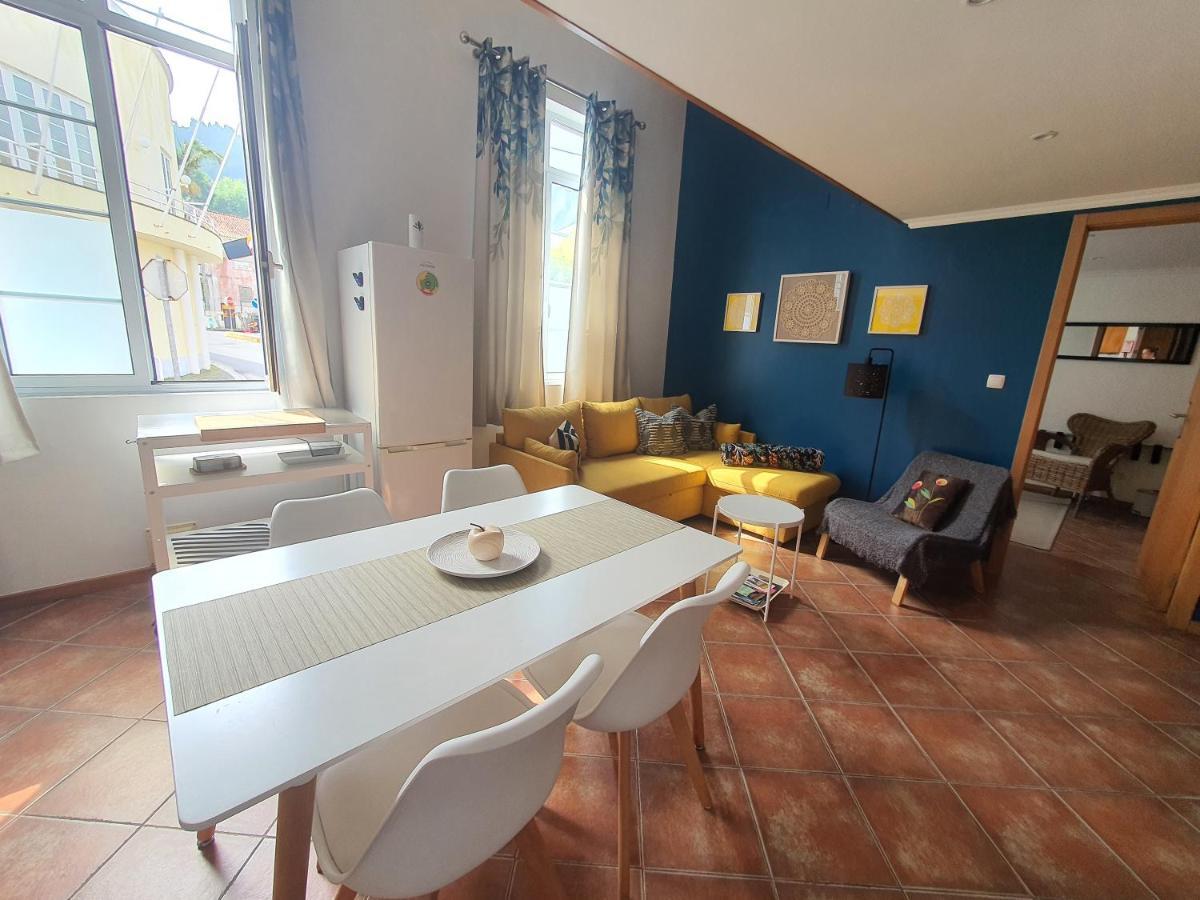 Apartamento Das Fontes フルナス エクステリア 写真